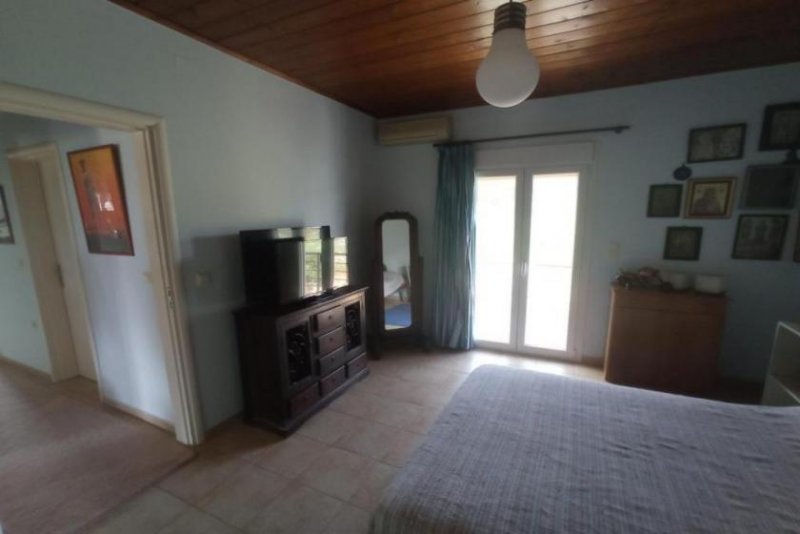 Agios Nikolaos Kreta, Agios Nikolaos: Schönes Haus auf einem Hügel außerhalb der Stadt mit großem bebaubarem Land Haus kaufen